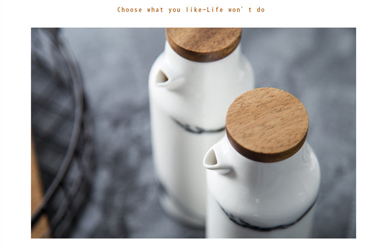 Sauce Dispenser Motohasunuma