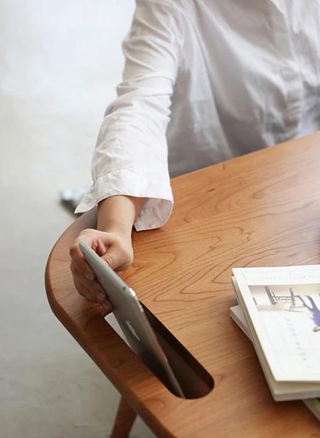 Table Chie ( 2 colors and with or without drawers)