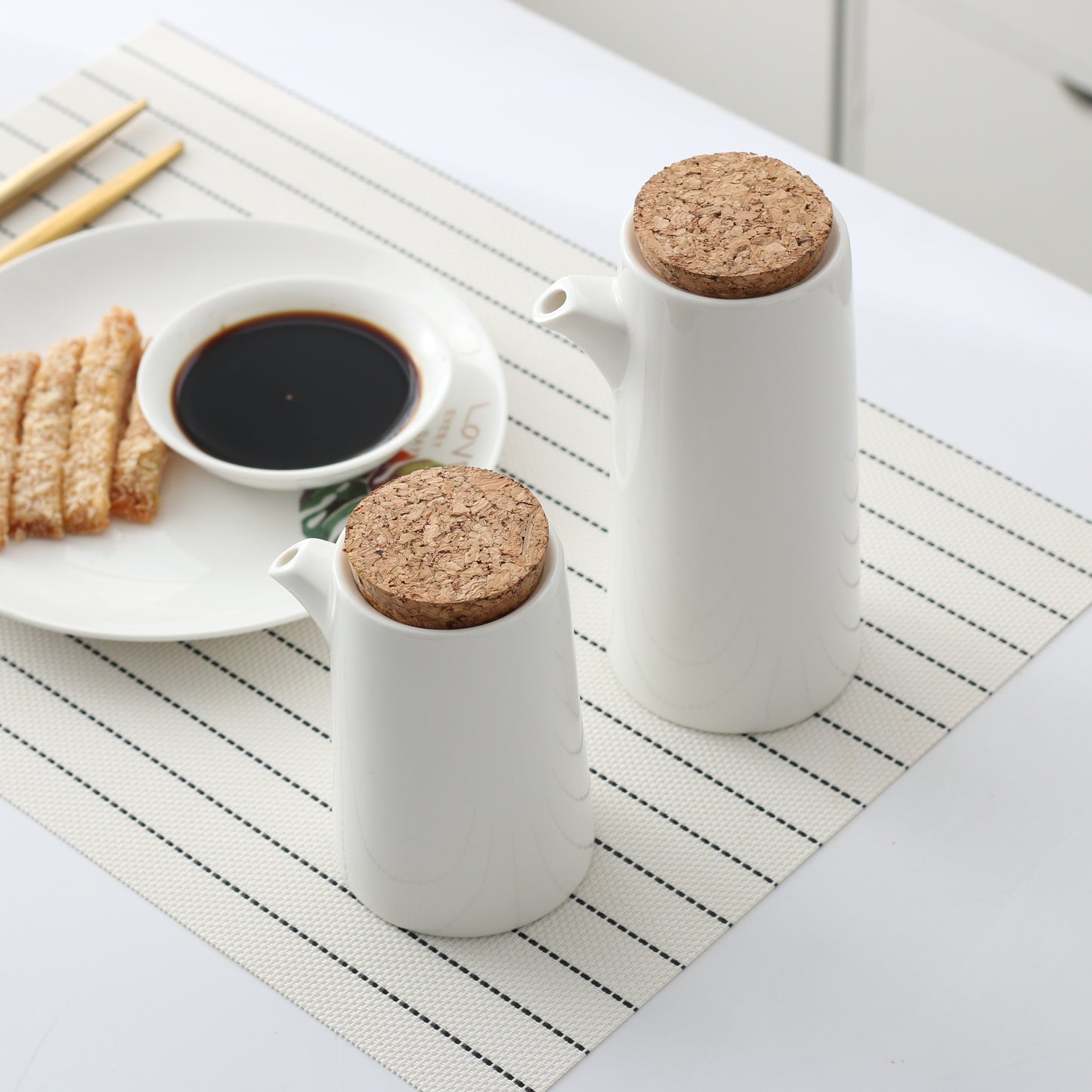 Sauce Dispenser Sugamo ( 2 sizes)