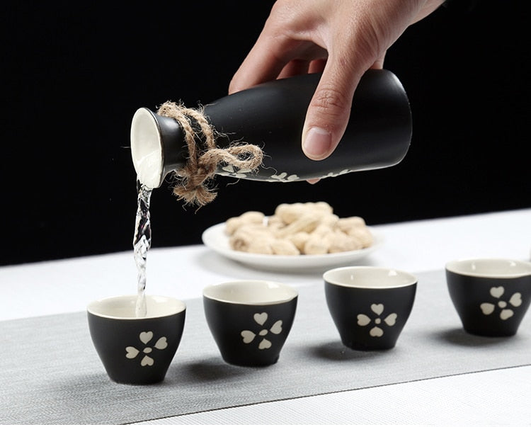 Sake Set Kaikoma (5 Colors)