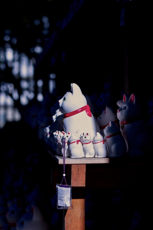 Japanese Amulets - Maneki Neko - Lucky Cat