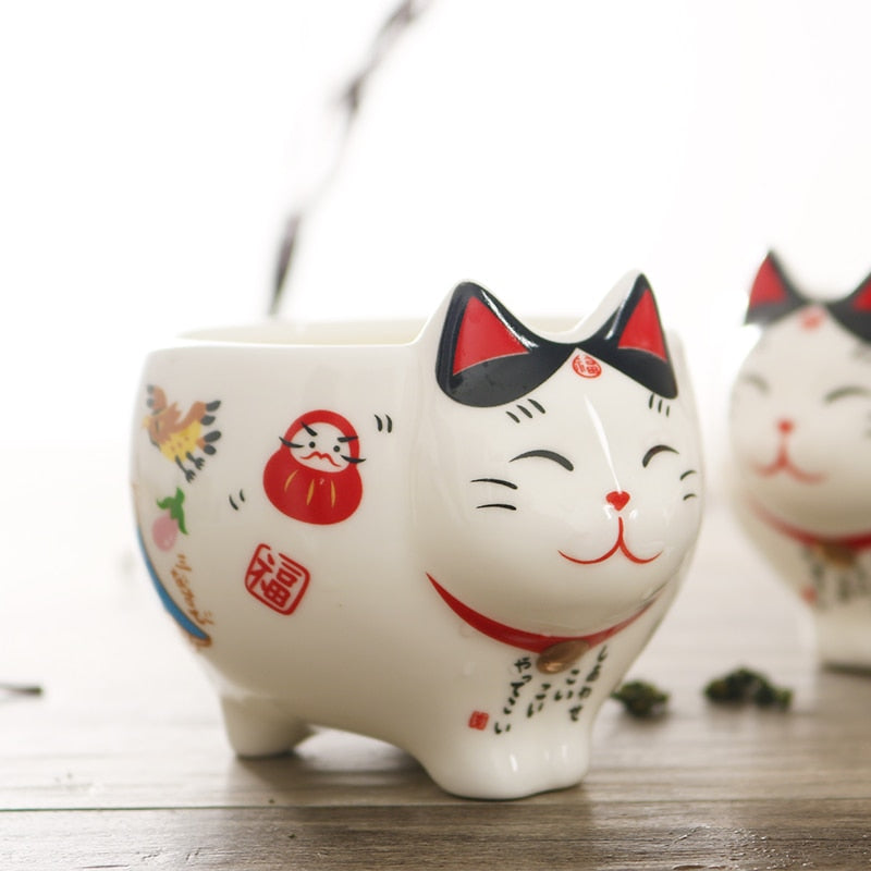 Lucky Cat Tea Set Aino