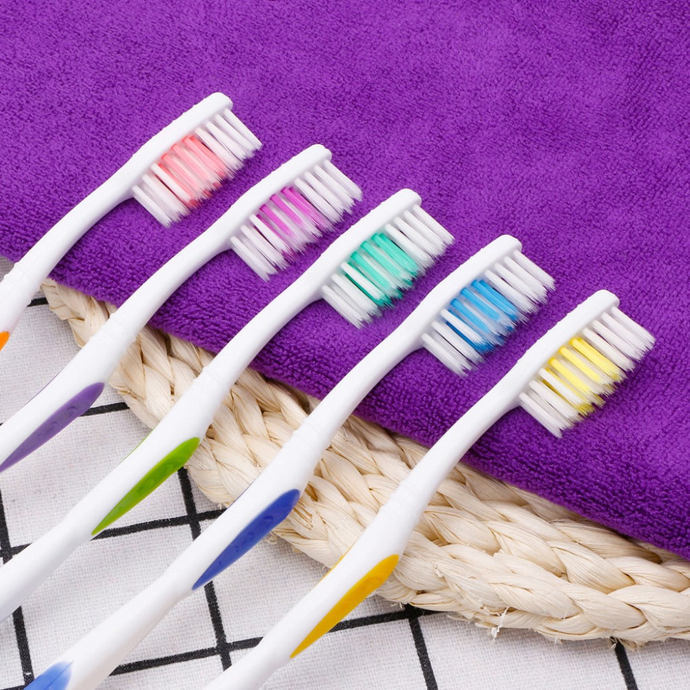 Toothbrush Akina