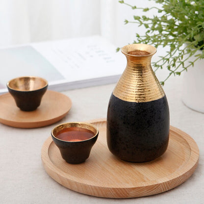 Sake Bottle or Cup Nakanobu