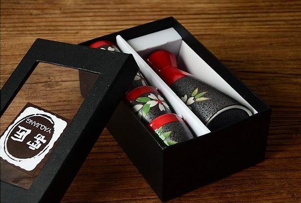 Sake Set Torano (2 Colors)