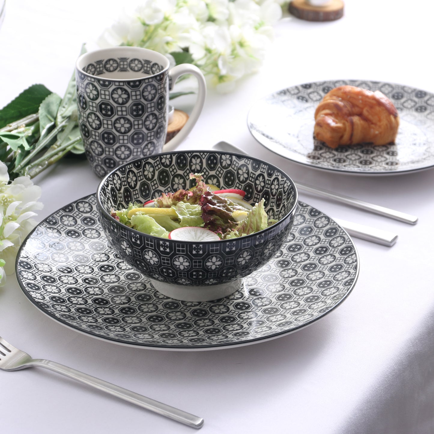 Dinnerware Set Minami