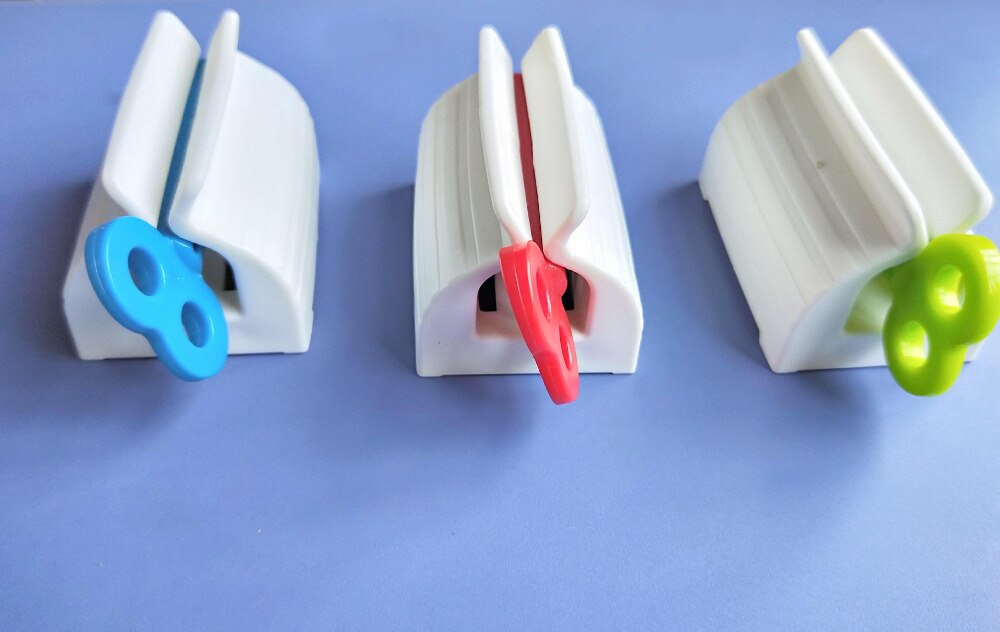 Rollo De Pasta De Dientes Saitama‎ (3 Colores)