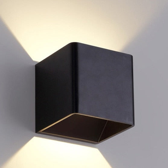 Wall Lamp Anzu