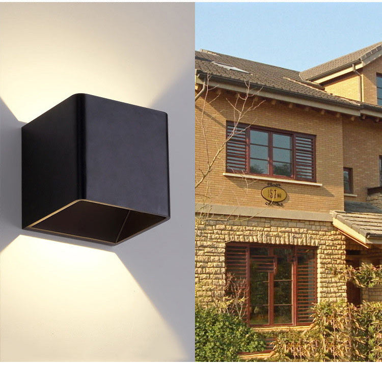 Wall Lamp Anzu