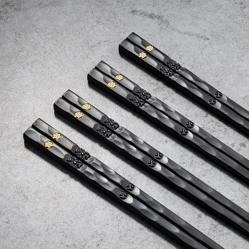 5 Pares de Palillos Akina