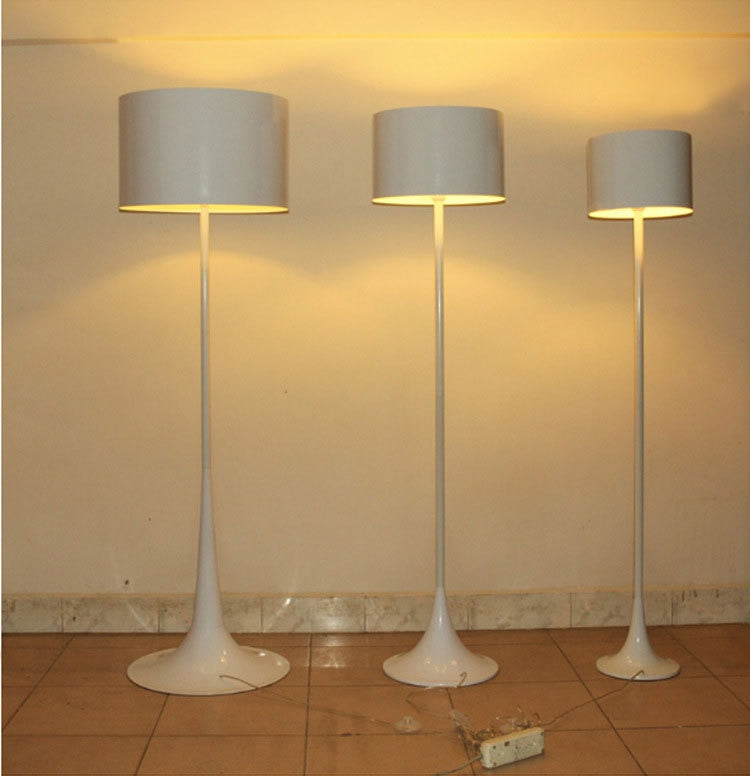 Lámpara de Pie Yumiko (2 Modelos y 3 Tamaños)